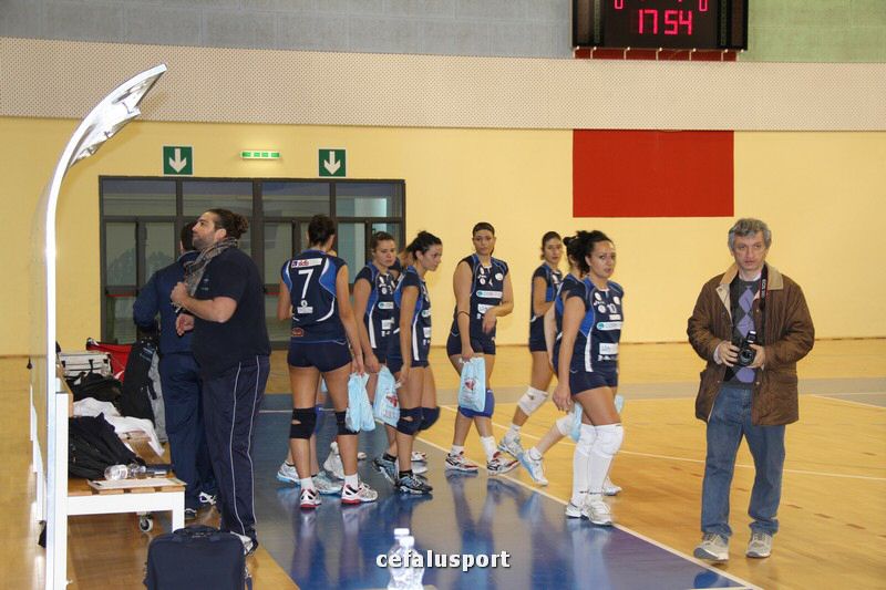 111120 sport2 544_tn.jpg